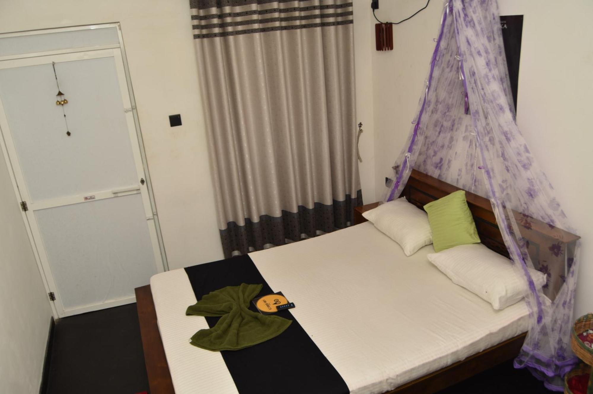 Kosi Giggles Resort Weligama Exteriör bild